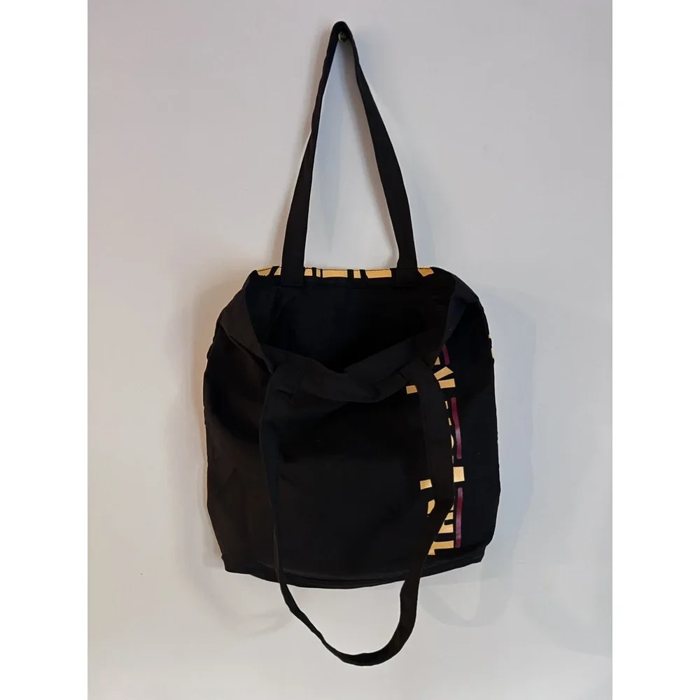 N/A product black